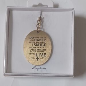 NWT Gold Inspirational Do What Makes You Happy Keychain